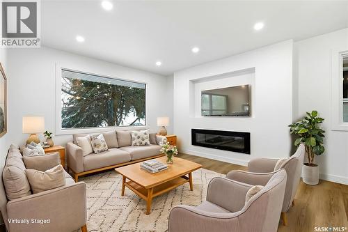 732 Empress Street, Regina, SK - Indoor Photo Showing Living Room With Fireplace