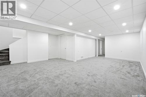 732 Empress Street, Regina, SK - Indoor