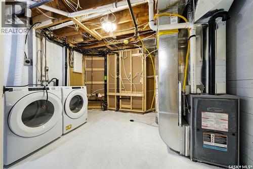 732 Empress Street, Regina, SK - Indoor Photo Showing Laundry Room