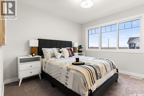 3136 Green Turtle Road, Regina, SK - Indoor Photo Showing Bedroom