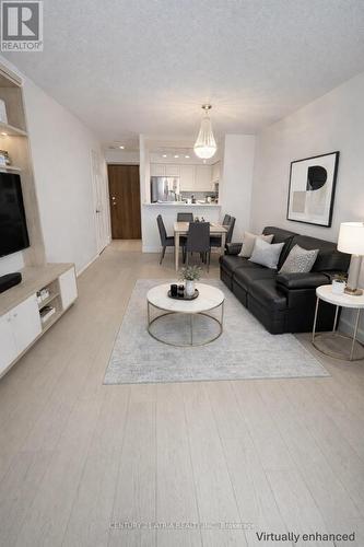 #2002 - 11 LEE CENTRE DRIVE  Toronto, ON M1H 3J5