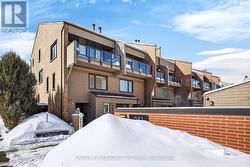 8 - 251 BRUYERE STREET  Ottawa, ON K1N 5E5