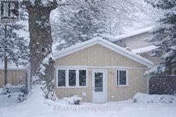 #1241 - 1239 MOSLEY STREET  Wasaga Beach, ON L9Z 2E5