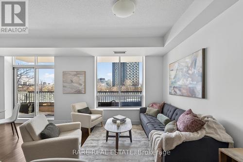 411 - 1105 LESLIE STREET  Toronto, ON M3C 4G9