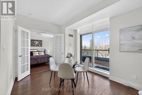 411 - 1105 Leslie Street, Toronto, ON - Indoor Photo Showing Dining Room