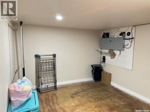 5 403 Main Street, Aberdeen, SK 