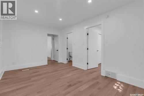 120 O Avenue S, Saskatoon, SK - Indoor Photo Showing Other Room