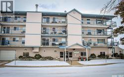 402 211 Crawford AVENUE  Melfort, SK S0E 1A0