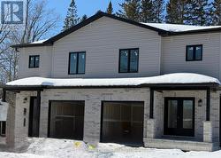 11 UNION STREET  Cavan Monaghan (Millbrook Village), ON L0A 1G0