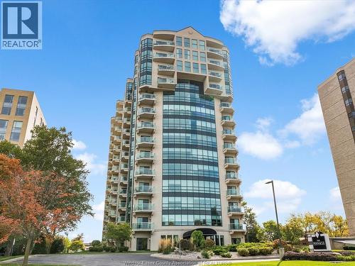 4789 RIVERSIDE DRIVE Unit# 304  Windsor, ON N8Y 5A2