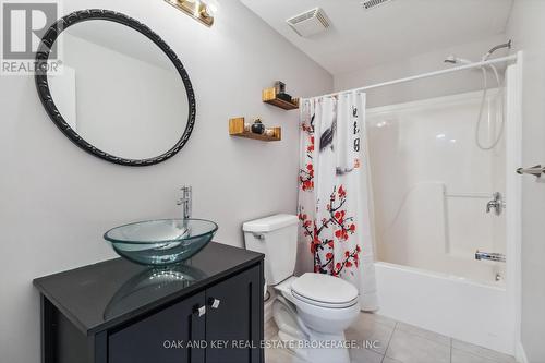 1791 Milestone Road, London North (North C), ON - Indoor Photo Showing Bathroom