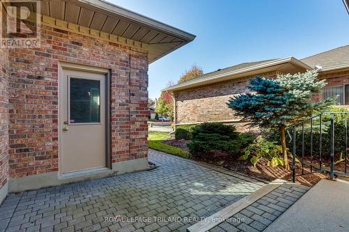 34 - 30 Doon Drive, London North (North G), ON - Outdoor With Exterior