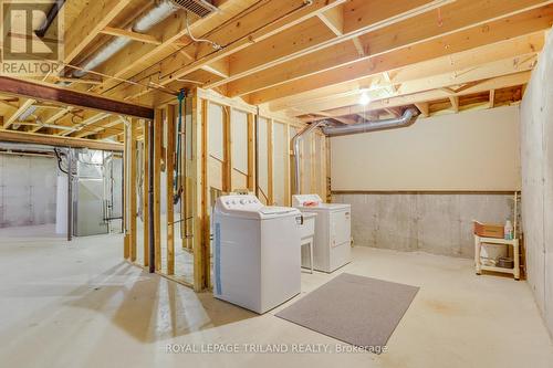 34 - 30 Doon Drive, London North (North G), ON - Indoor Photo Showing Laundry Room