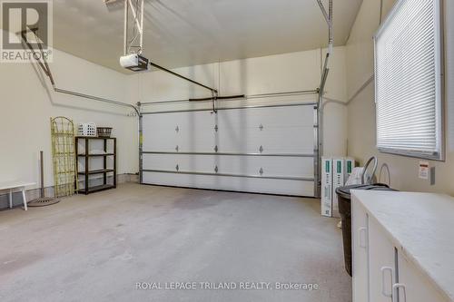 34 - 30 Doon Drive, London North (North G), ON - Indoor Photo Showing Garage