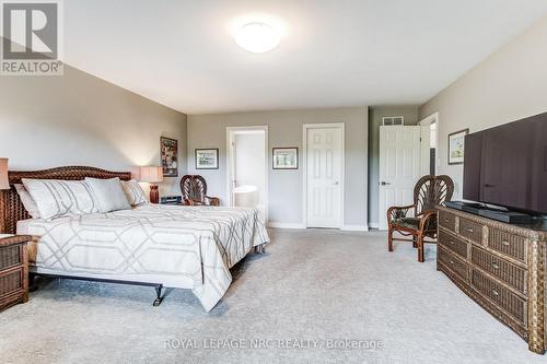645 Clarence Street, Port Colborne (Sugarloaf), ON - Indoor Photo Showing Bedroom