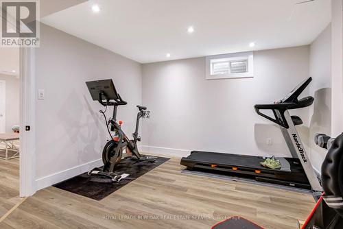 1807 Heather Hills Drive, Burlington, ON - Indoor Photo Showing Gym Room