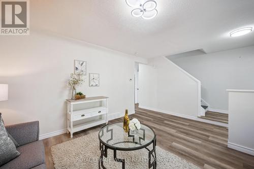 179 Traynor Avenue, Kitchener, ON - Indoor