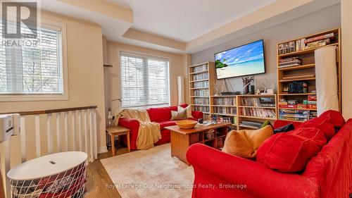 7 - 1248 Guelph Line, Burlington (Mountainside), ON - Indoor