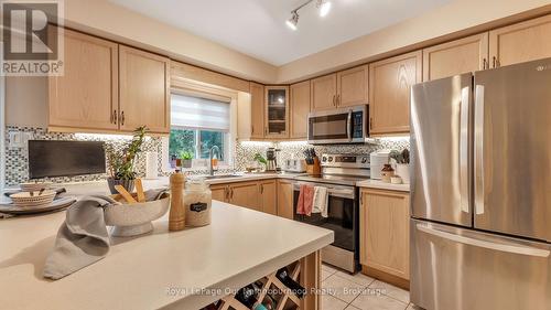 7 - 1248 Guelph Line, Burlington (Mountainside), ON - Indoor Photo Showing Kitchen