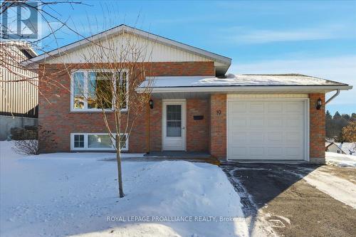 19 FLEMING ROAD  Quinte West (Trenton Ward), ON K8V 6P6