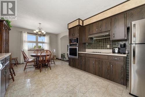 6864 Highway 62, Belleville (Belleville Ward), ON - Indoor Photo Showing Kitchen