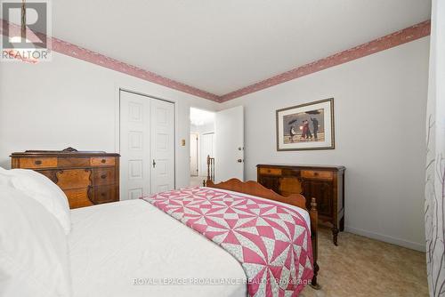 6864 Highway 62, Belleville (Belleville Ward), ON - Indoor Photo Showing Bedroom
