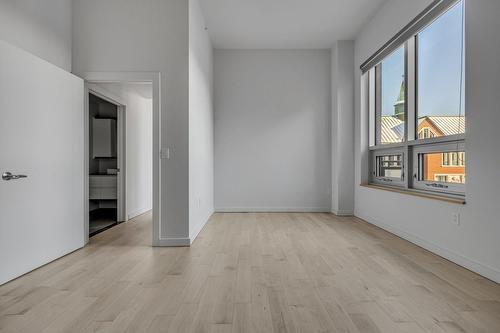 Chambre à coucher - 505-775 Av. Ernest-Gagnon, Québec (La Cité-Limoilou), QC - Indoor Photo Showing Other Room