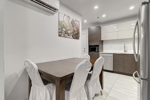 Kitchen - 213-2001 Av. Beaconsfield, Montréal (Côte-Des-Neiges/Notre-Dame-De-Grâce), QC - Indoor Photo Showing Dining Room