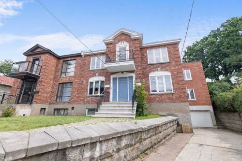 Façade - 4683 Av. Bonavista, Montréal (Côte-Des-Neiges/Notre-Dame-De-Grâce), QC - Outdoor With Facade