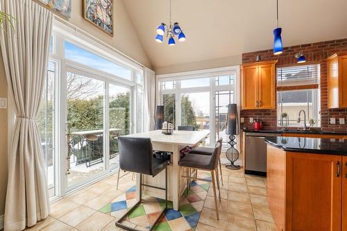 Coin-repas - 63 Rue Granger, Saint-Philippe, QC - Indoor