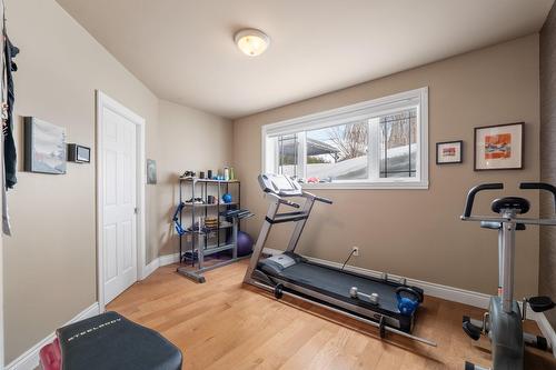 Chambre à coucher - 63 Rue Granger, Saint-Philippe, QC - Indoor Photo Showing Gym Room