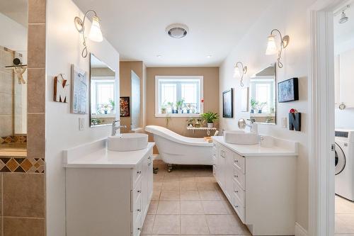 Salle de bains - 63 Rue Granger, Saint-Philippe, QC - Indoor