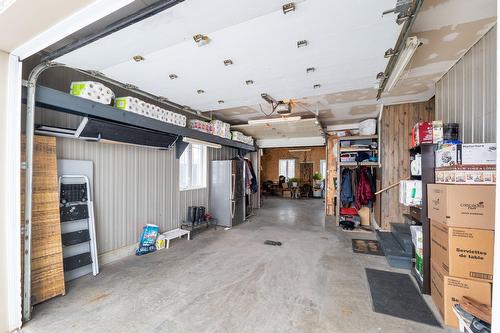 Garage - 63 Rue Granger, Saint-Philippe, QC - Indoor Photo Showing Garage