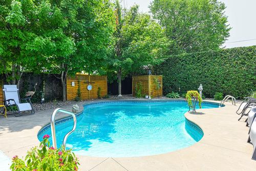 Piscine - 63 Rue Granger, Saint-Philippe, QC - Outdoor With In Ground Pool