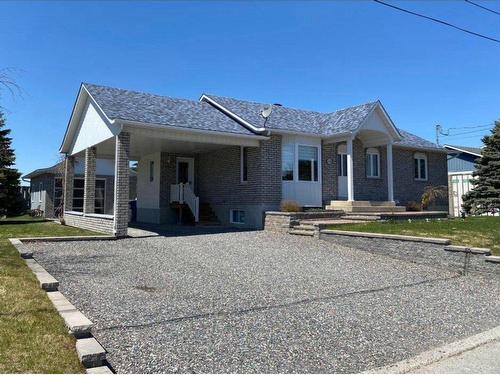 116 1re Rue  Notre-Dame-Du-Nord, QC J0Z 3B0