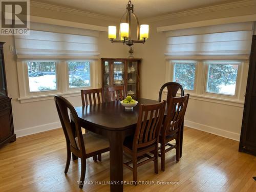841 Dundee Avenue, Ottawa, ON - Indoor Photo Showing Dining Room