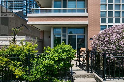Th22 - 6 Pirandello Street, Toronto, ON - Outdoor