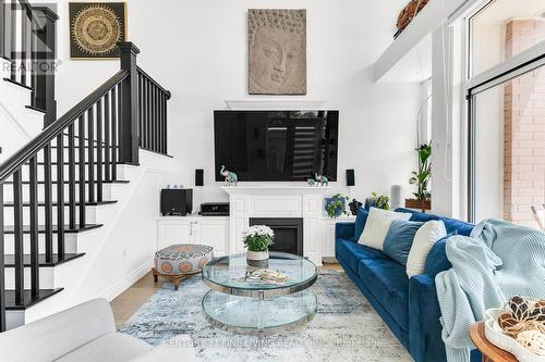 Th22 - 6 Pirandello Street, Toronto, ON - Indoor With Fireplace