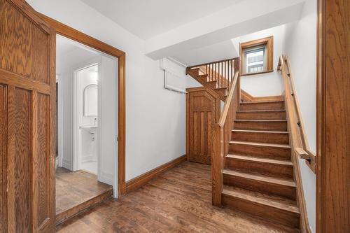 Staircase - 752 Av. Upper-Lansdowne, Westmount, QC - Indoor Photo Showing Other Room