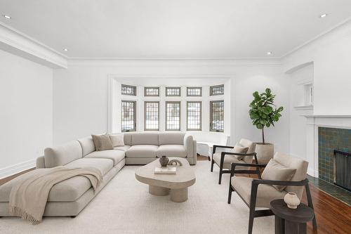 Living room - 752 Av. Upper-Lansdowne, Westmount, QC - Indoor Photo Showing Living Room With Fireplace