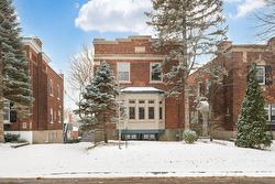 752 Av. Upper-Lansdowne  Westmount, QC H3Y 1J8