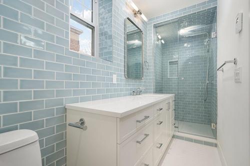 Salle de bains attenante à la CCP - 752 Av. Upper-Lansdowne, Westmount, QC - Indoor Photo Showing Bathroom