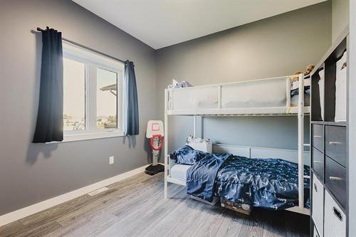 36 Veteran'S Way, Morris, MB 