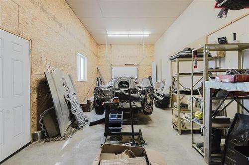 36 Veteran'S Way, Morris, MB 