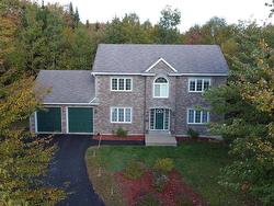 15 Kara Court  Hammonds Plains, NS B4B 1L4