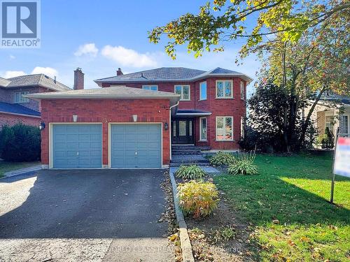 23 KILBRIDE DRIVE  Whitby, ON L1R 2B3