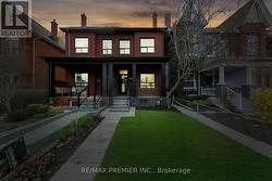 388 CRAWFORD STREET  Toronto, ON M6J 2V9