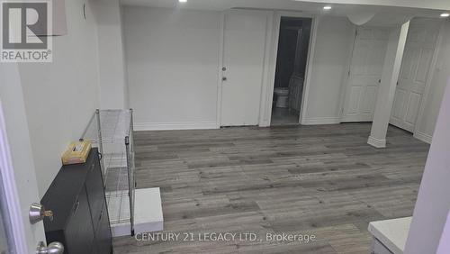 7205 Saint Barbara Boulevard, Mississauga, ON - 