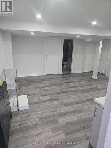7205 Saint Barbara Boulevard, Mississauga, ON - Indoor Photo Showing Other Room