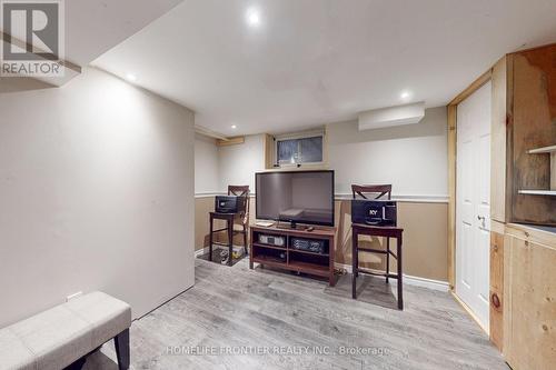 267 Grove Street E, Barrie, ON - Indoor